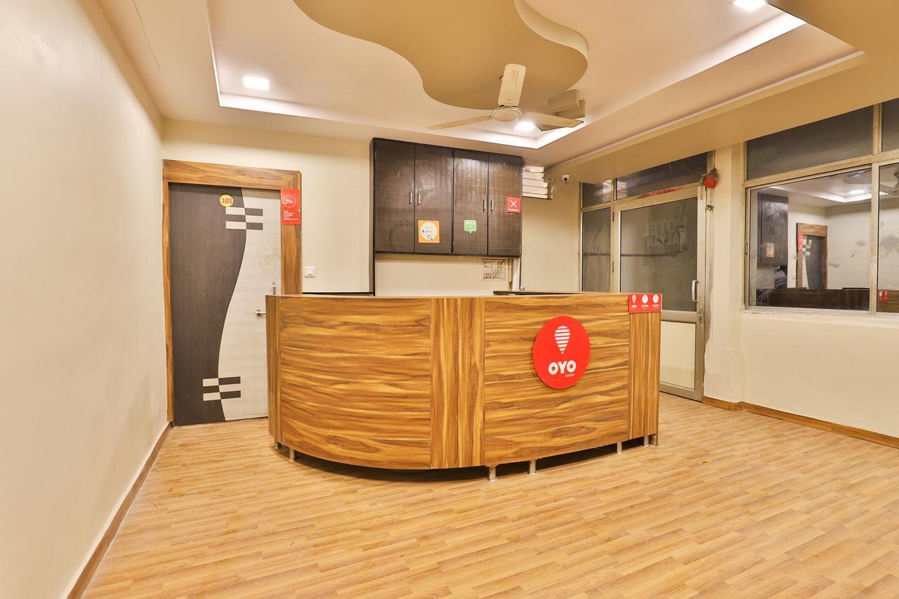 Oyo 11427 Hotel Kalyan Ахмедабад Екстер'єр фото